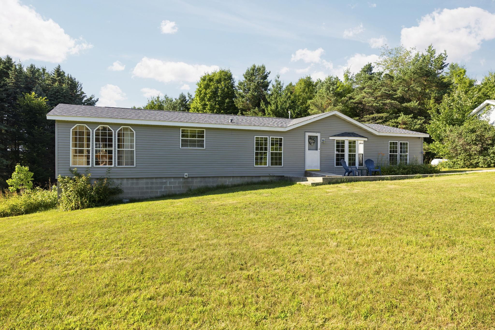 2204 Plum Valley Road Northwest Alden, MI 49612 - Photo 10 of 59 Gallery Image 10