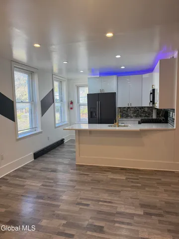 $18,000 | 91 Clinton Street, Unit 2, Albany, NY 12202