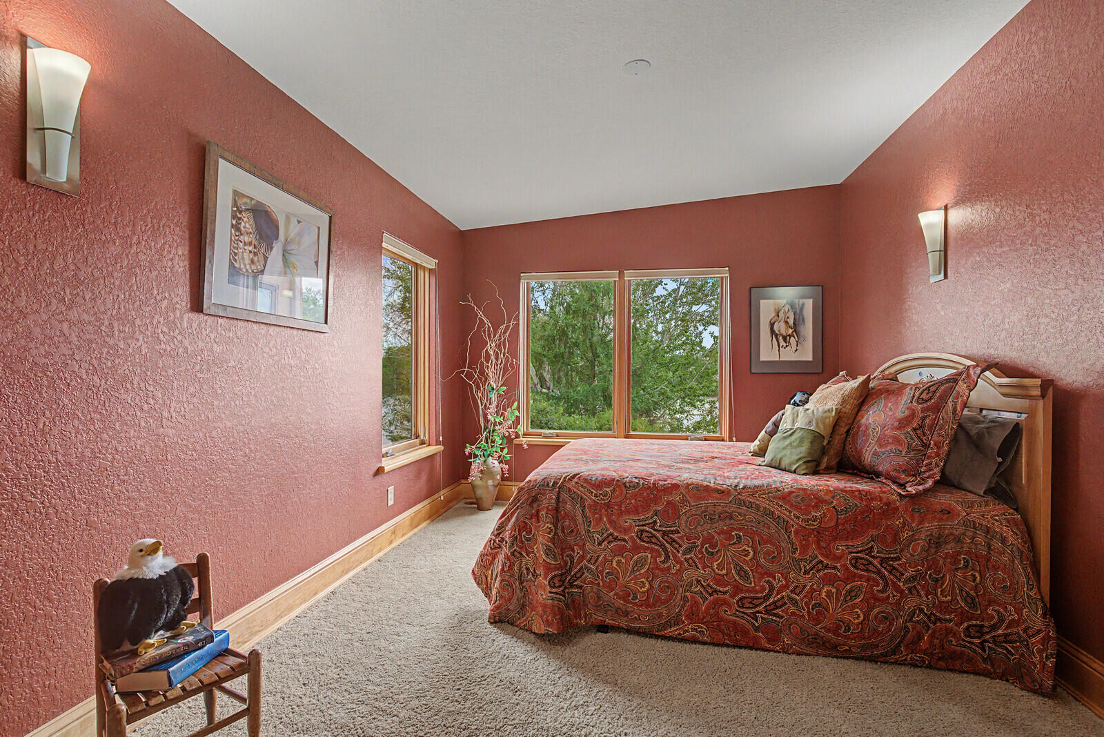 30960 Old Mill Road Dresbach, MN 55947 - Photo 93 of 125 119_30960OldMillRd_Bedroom1_2_mls