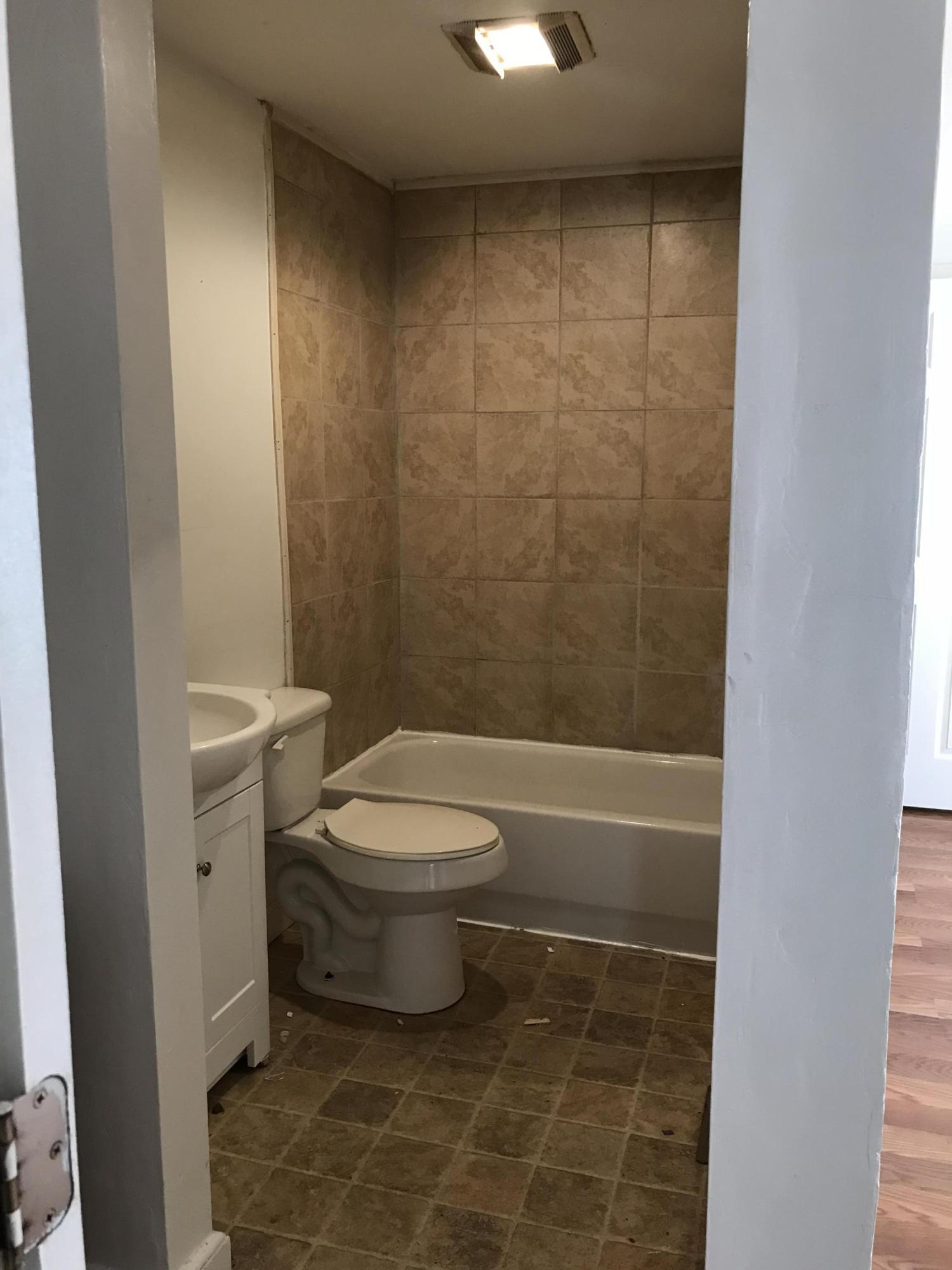 219 Nash Road Knoxville, TN 37914 - Photo 13 of 19 15