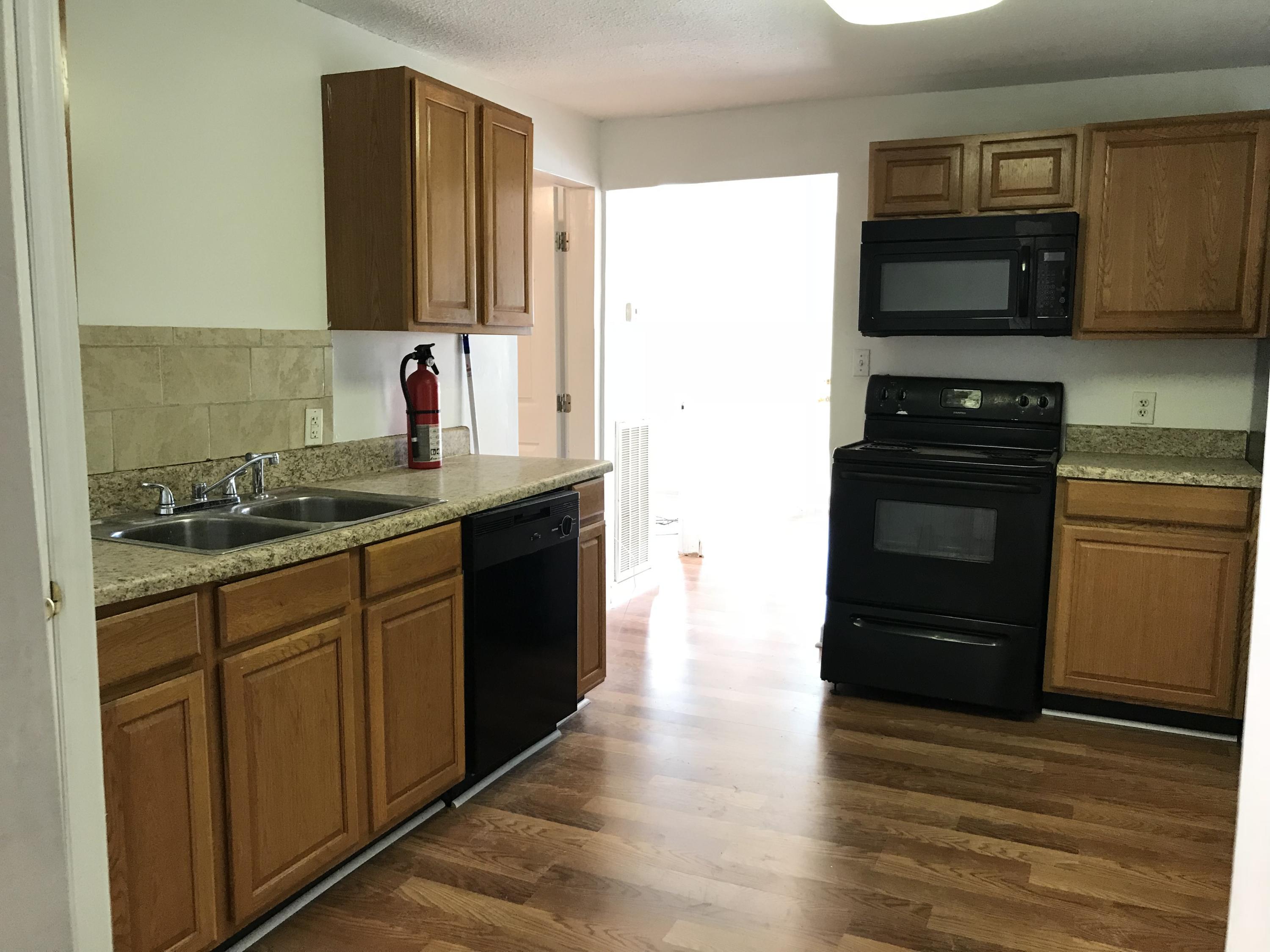219 Nash Road Knoxville, TN 37914 - Photo 8 of 19 9
