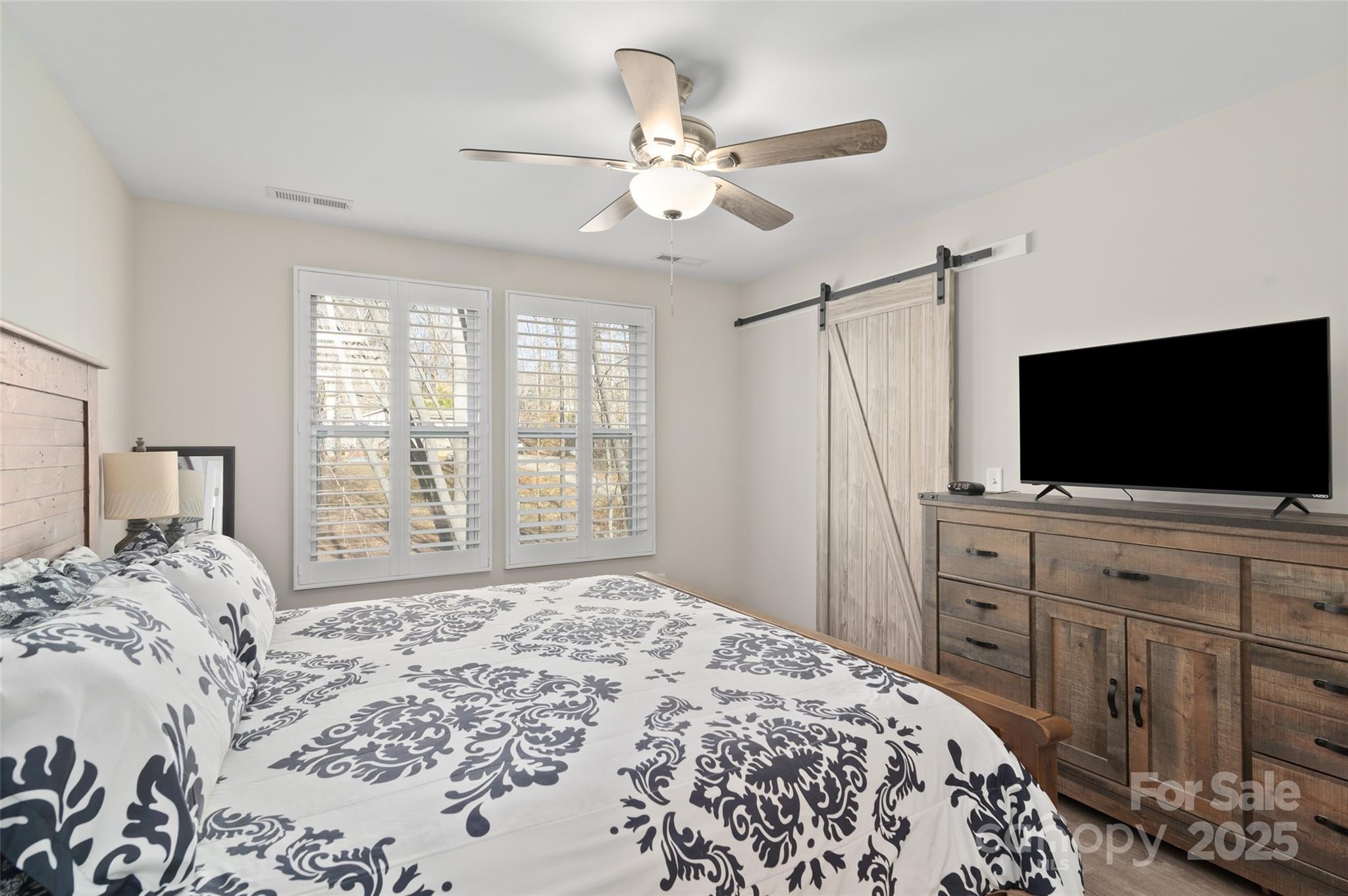 16 Spring Street Candler, NC 28715 - Photo 19 of 24 Gallery Image 19