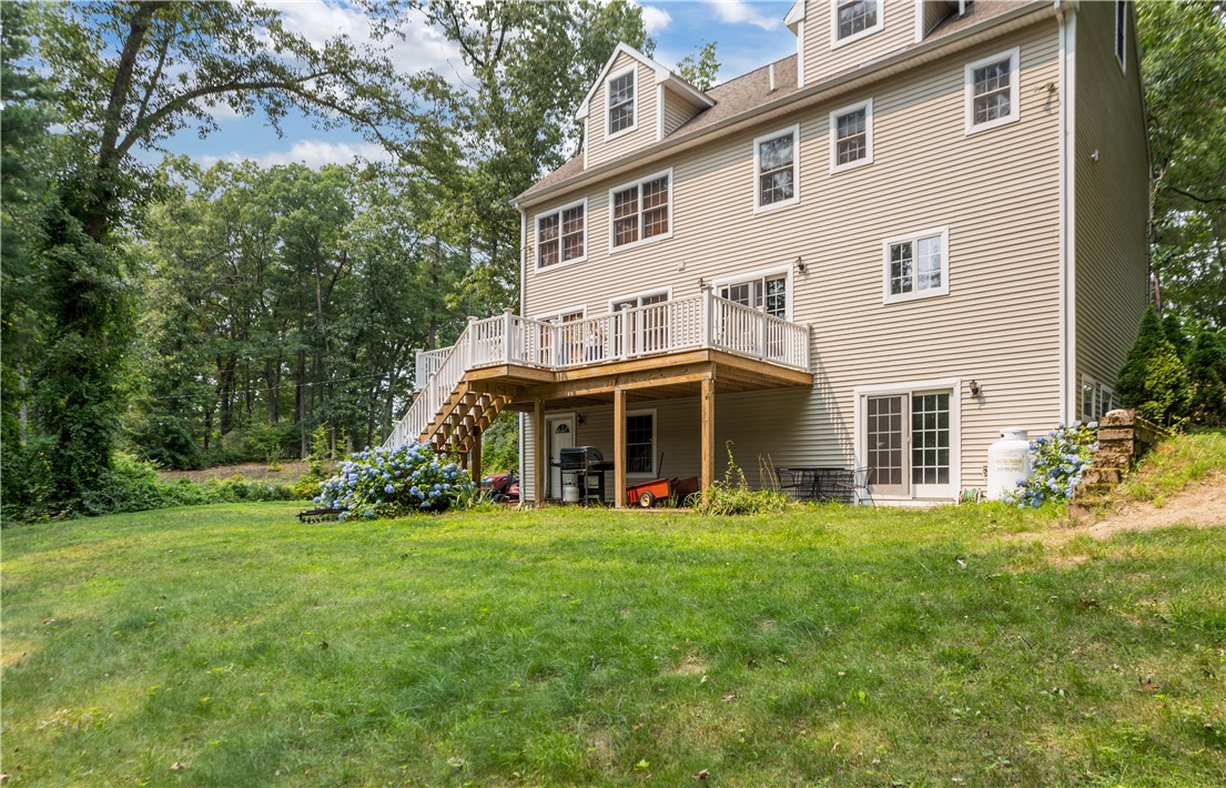 22 Breezy Knoll Road Smithfield, RI 02828 - Photo 6 of 48 Gallery Image 6