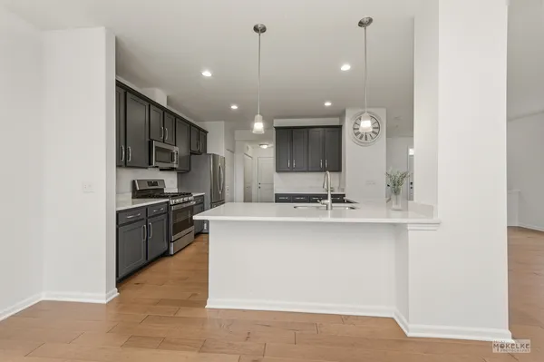 $465,000 | 4184 Calder Lane, Aurora, IL 60504