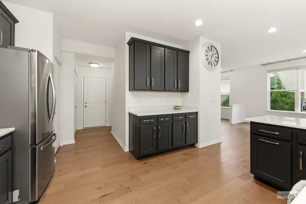 $465,000 | 4184 Calder Lane, Aurora, IL 60504