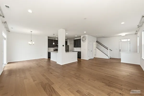 $465,000 | 4184 Calder Lane, Aurora, IL 60504