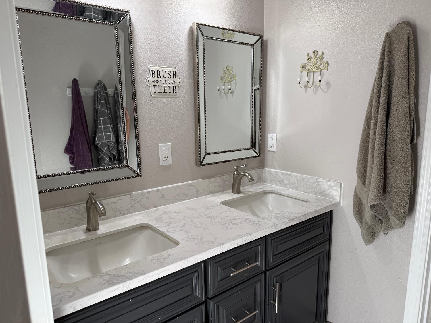 6731 River Road Oakdale, CA 95361 - Photo 13 of 39
