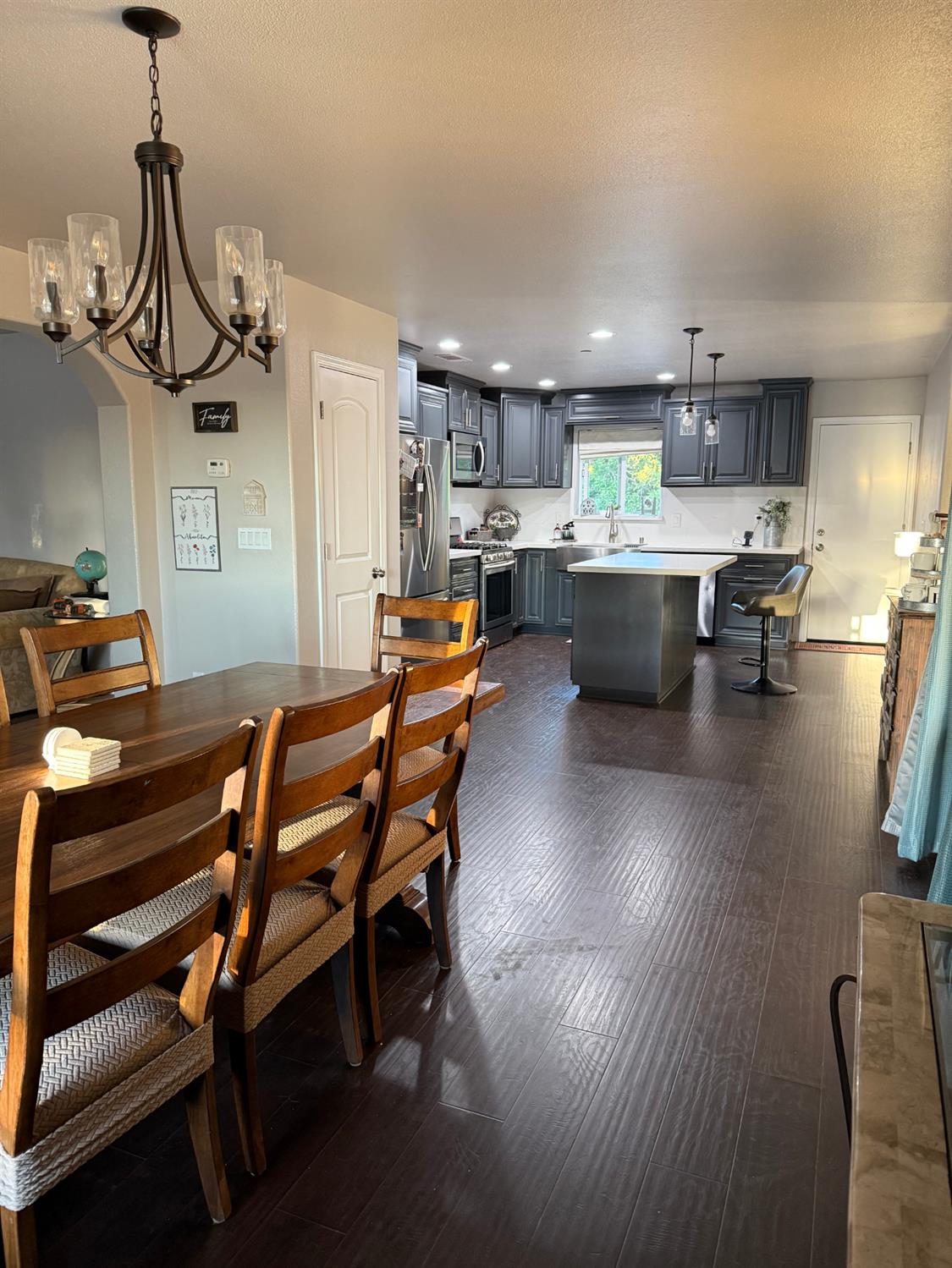 6731 River Road Oakdale, CA 95361 - Photo 8 of 39