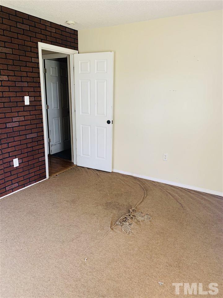 211 Chester Road Roseboro, NC 28382 - Photo 18 of 30 Gallery Image 18