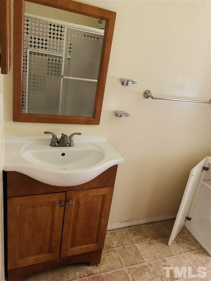 211 Chester Road Roseboro, NC 28382 - Photo 28 of 30 Gallery Image 28