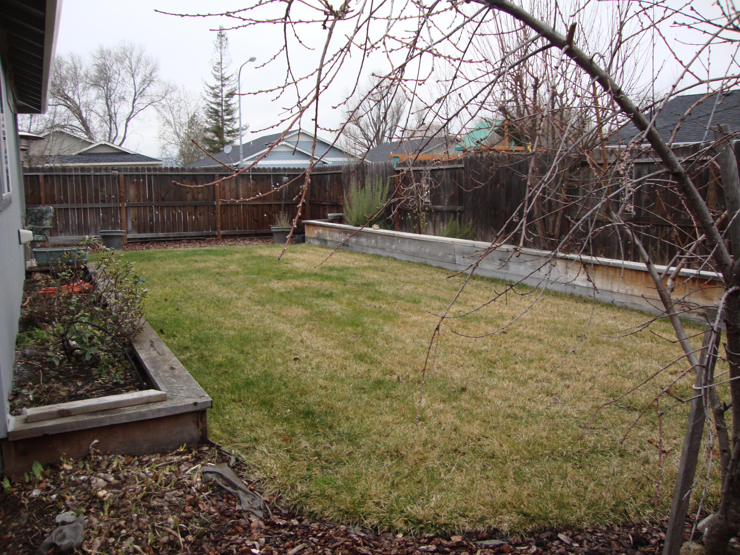 2460 West McAndrews Road Medford, OR 97501 - Photo 15 of 17 DSC03403