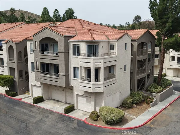 $430,000 | 1980 Las Colinas Circle, Unit 308, Corona, CA 92879
