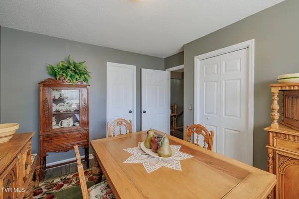 $260,000 | 118 Timberbrook Drive, Bristol, VA 24201