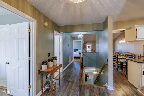 $260,000 | 118 Timberbrook Drive, Bristol, VA 24201