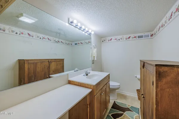 $260,000 | 118 Timberbrook Drive, Bristol, VA 24201