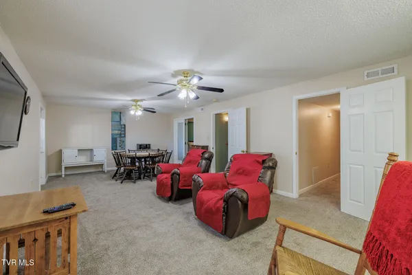 $260,000 | 118 Timberbrook Drive, Bristol, VA 24201