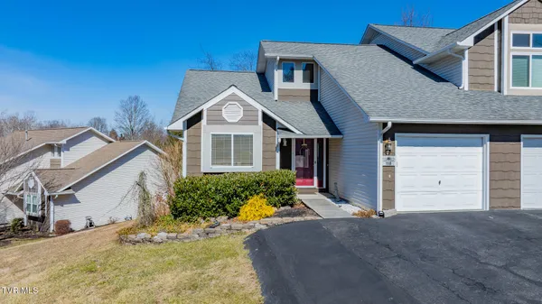 $260,000 | 118 Timberbrook Drive, Bristol, VA 24201