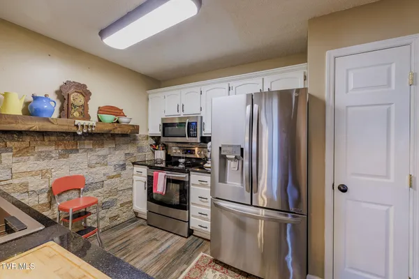 $260,000 | 118 Timberbrook Drive, Bristol, VA 24201