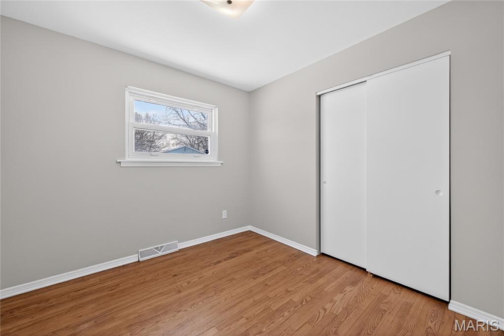 1427 Caulks Hill Road St. Charles, MO 63304 - Photo 14 of 30