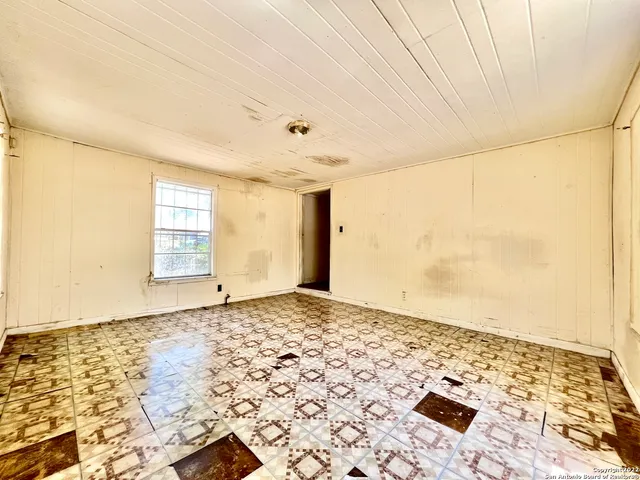 $75,000 | 414 Moten Alley, San Antonio, TX 78202