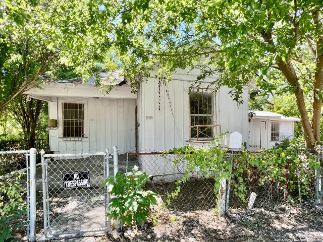 $75,000 | 414 Moten Alley, San Antonio, TX 78202