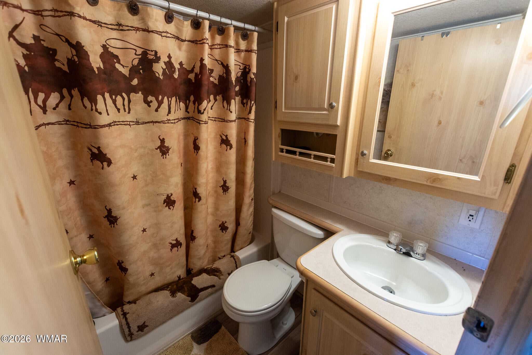 4935 Cemetery Road Clay Springs, AZ 85923 - Photo 11 of 16 Gallery Image 11