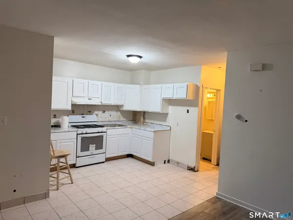$250,000 | 356 Wethersfield Avenue, Hartford, CT 06114