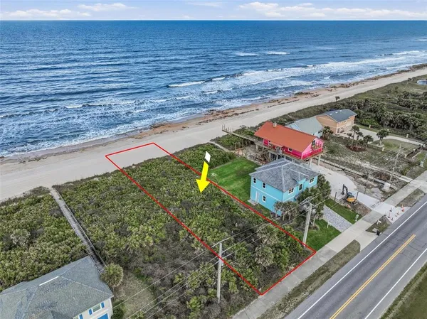 a view of a yard with an outdoor space