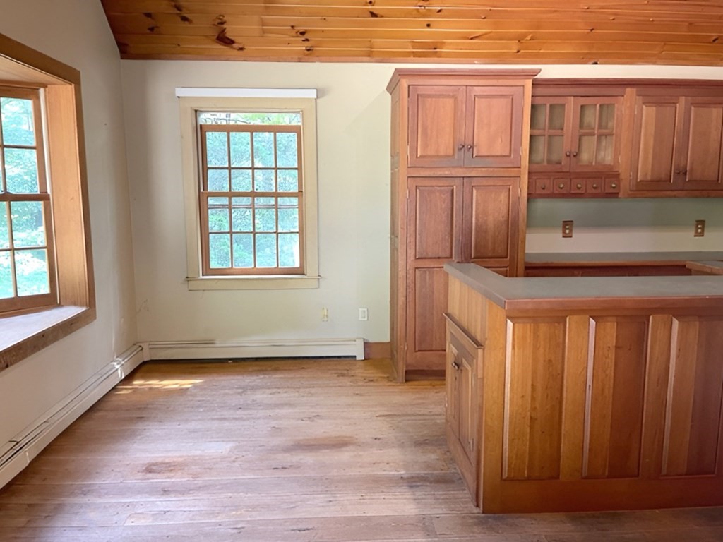 44 Decker Hill Road Scotland, CT 06280 - Photo 7 of 21