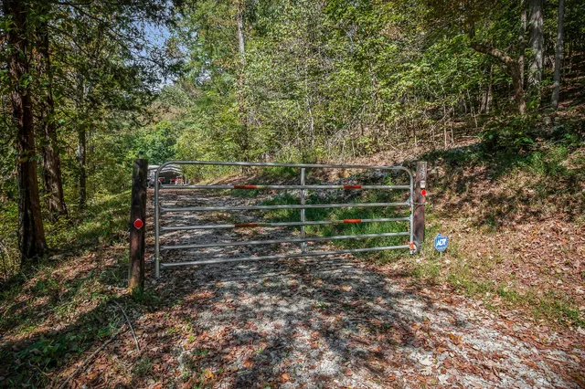 $1,600,000 | 43 Moss Bend Road, Lancaster, TN 38569