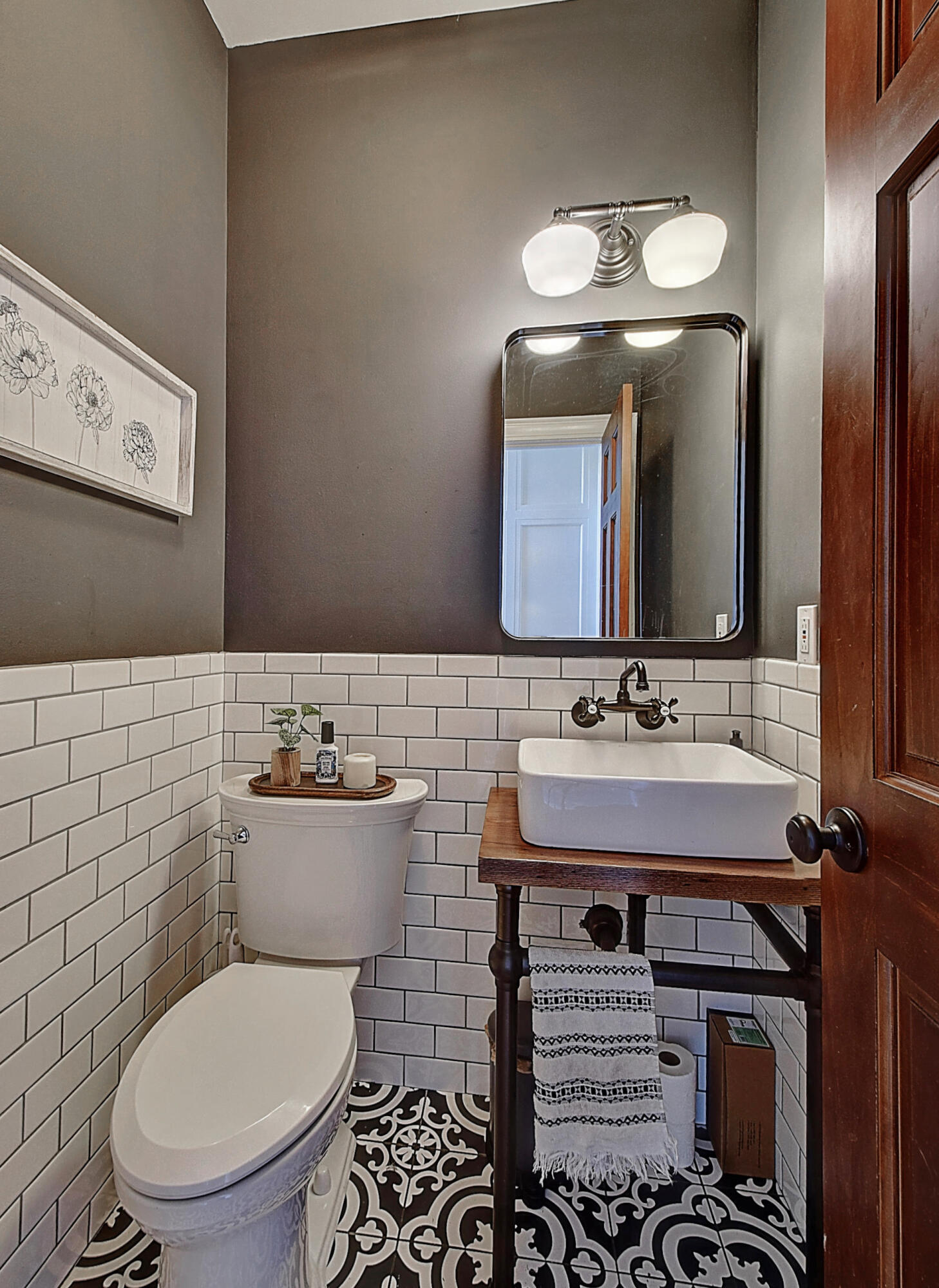 471 Claude Simmons Road Johnson City, TN 37604 - Photo 37 of 73 DSC_0181And8more_stitch