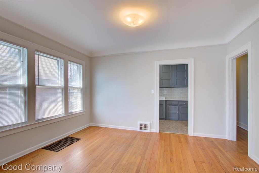 492 Withington Street, Unit 1 Ferndale, MI 48220 - Photo 8 of 34
