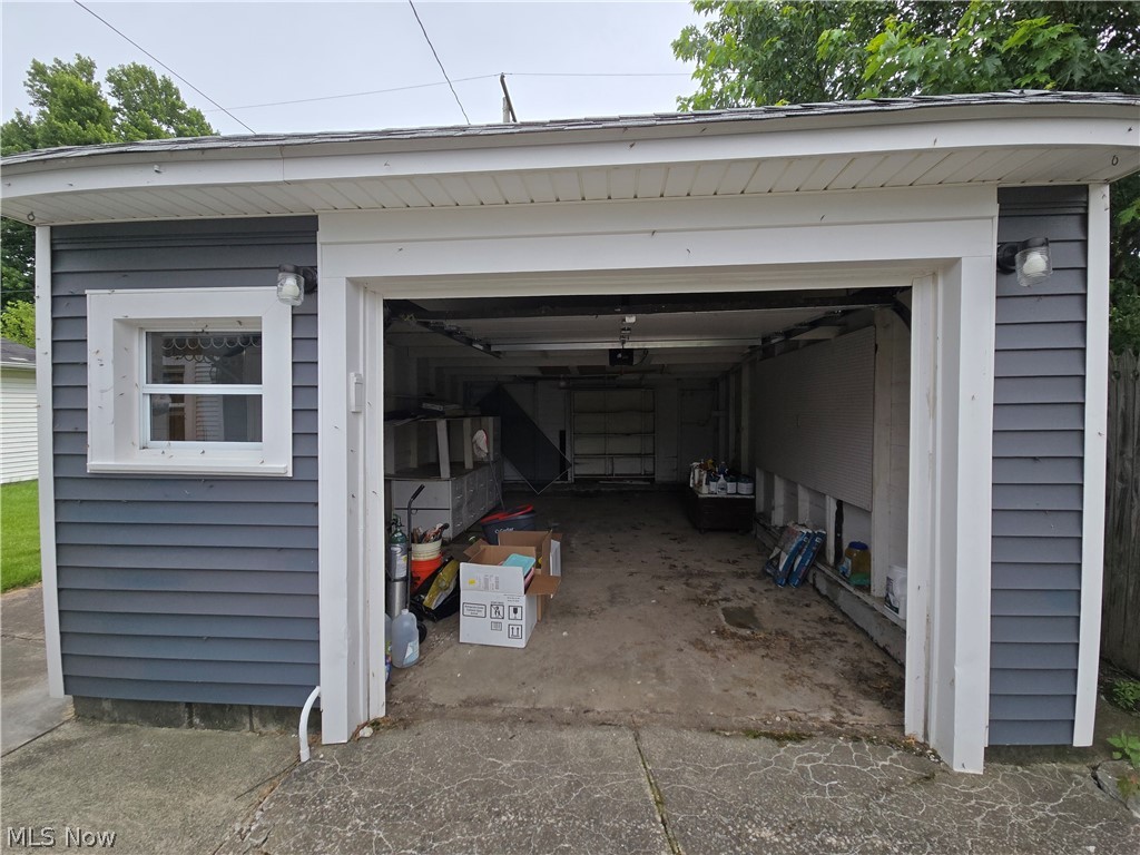 3054 Sterling Road Lorain, OH 44052 - Photo 43 of 46