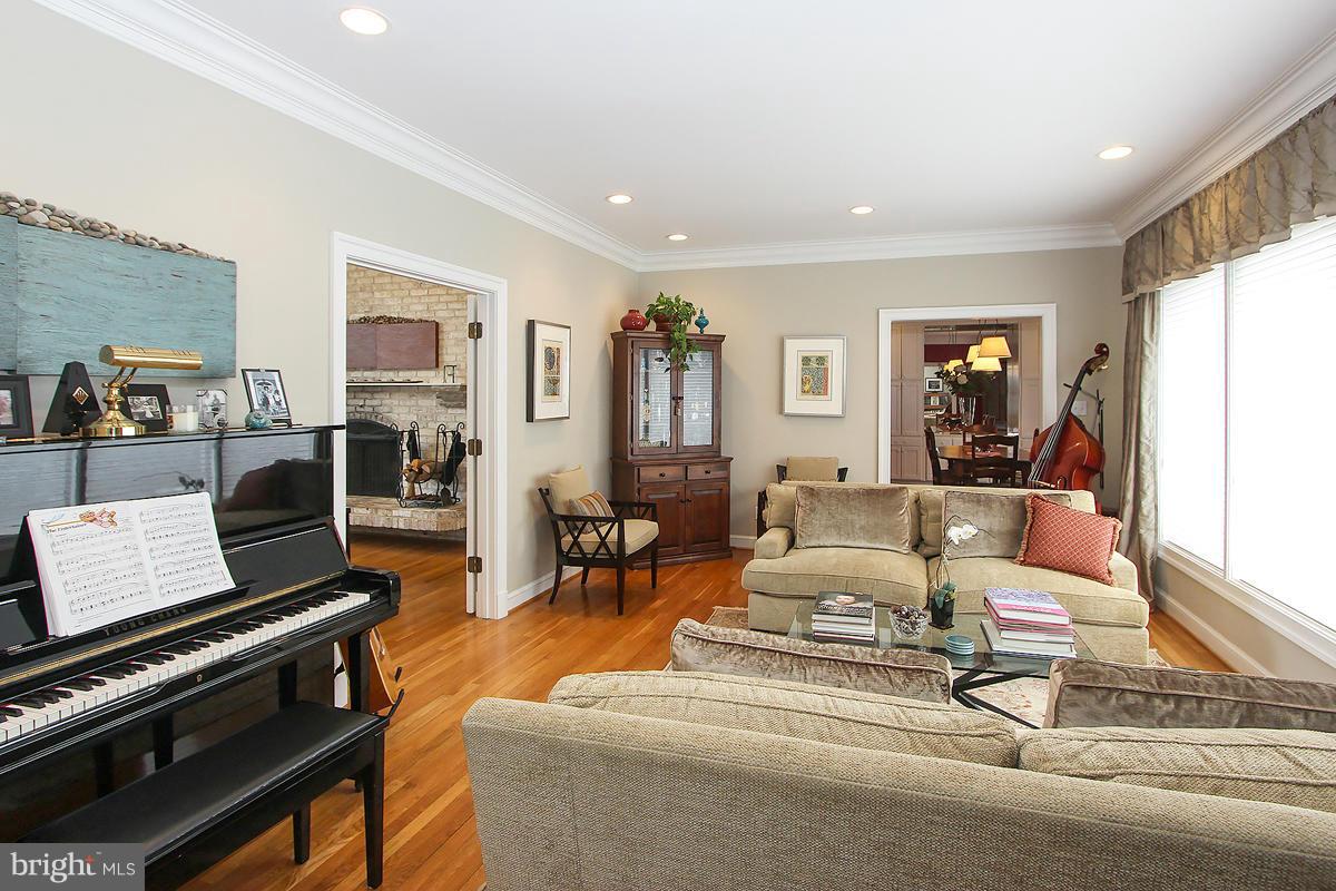 SPACIOUS Living Room