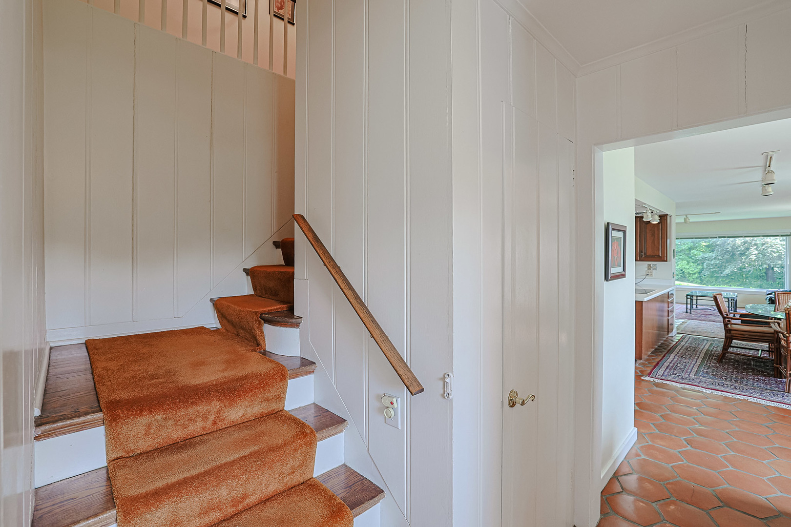 1596 West Palatine Road Inverness, IL 60067 - Photo 22 of 49 a view of entryway and workspace