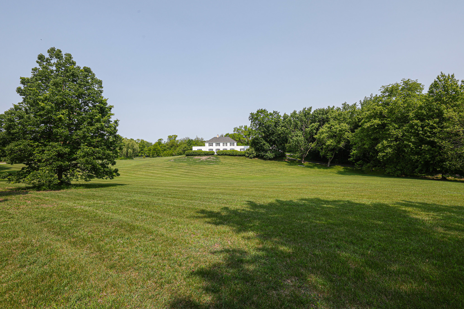 1596 West Palatine Road Inverness, IL 60067 - Photo 44 of 49 a view of a ocean view