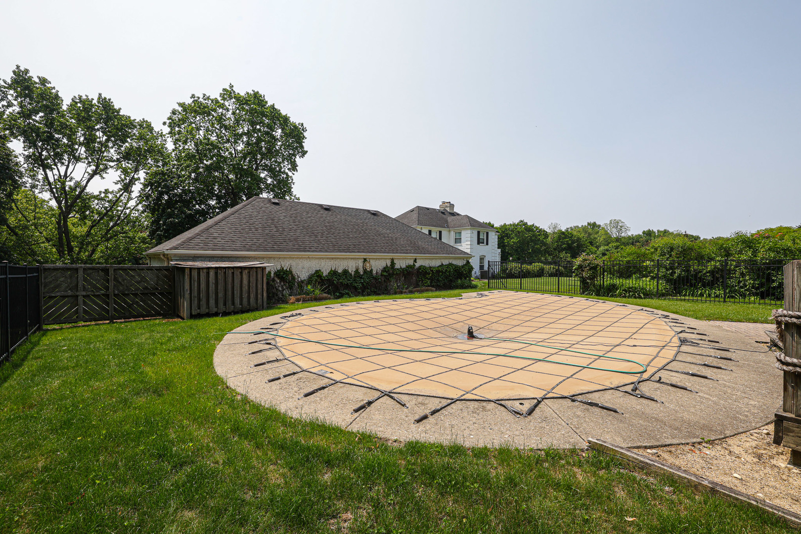 1596 West Palatine Road Inverness, IL 60067 - Photo 48 of 49 a view of a backyard