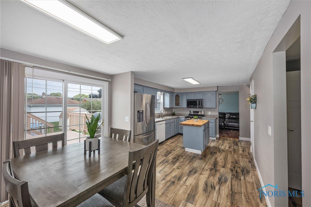 5488 Brook Point Road Toledo, OH 43611 - Photo 11 of 33 Gallery Image 11