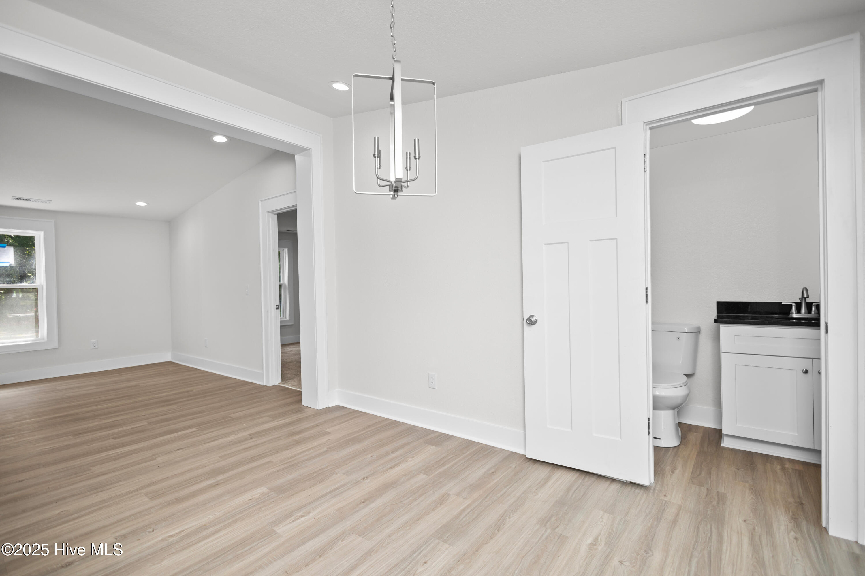 155 Launch Landing Road Moyock, NC 27958 - Photo 13 of 43 18