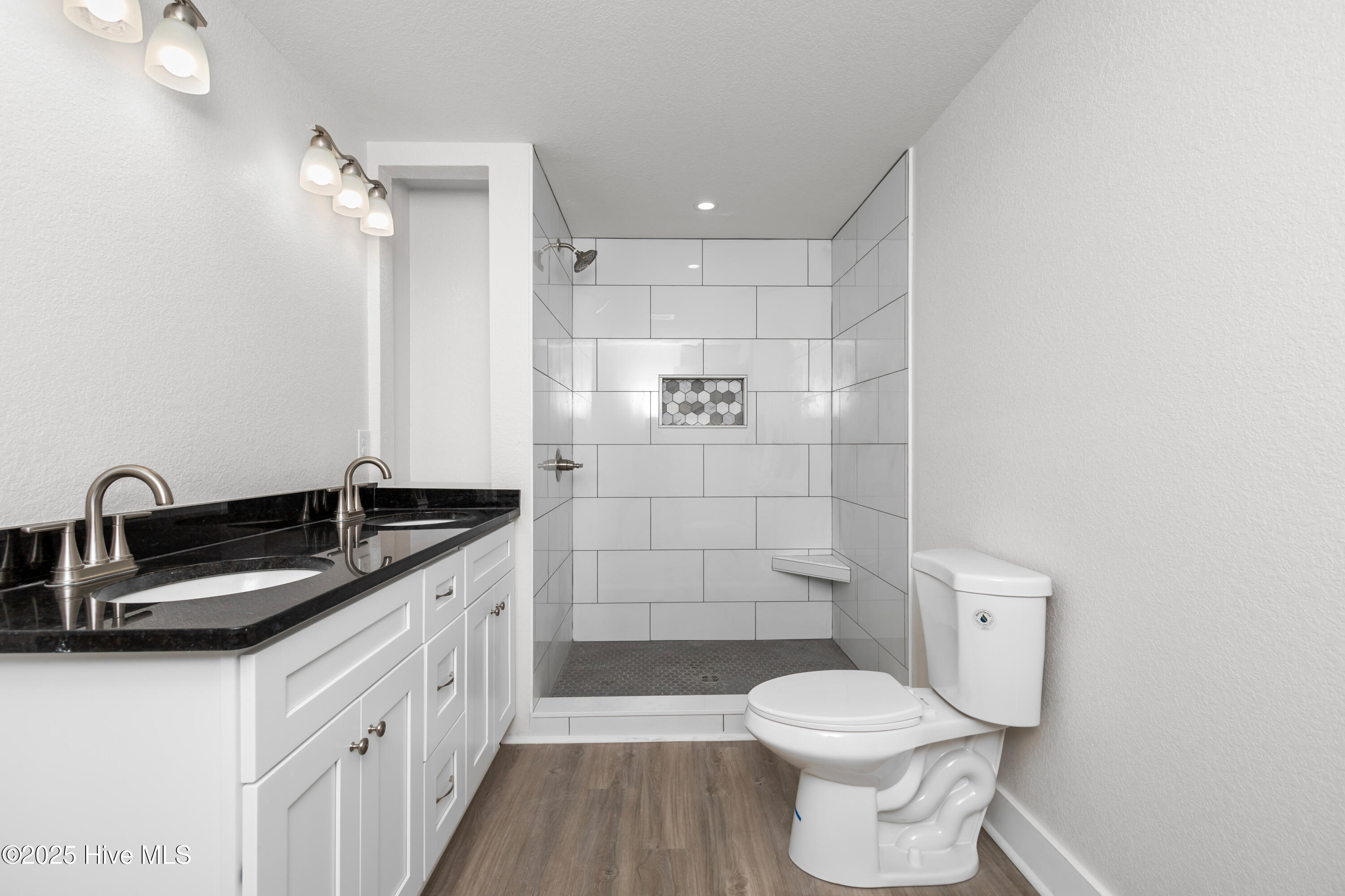 155 Launch Landing Road Moyock, NC 27958 - Photo 16 of 43 27