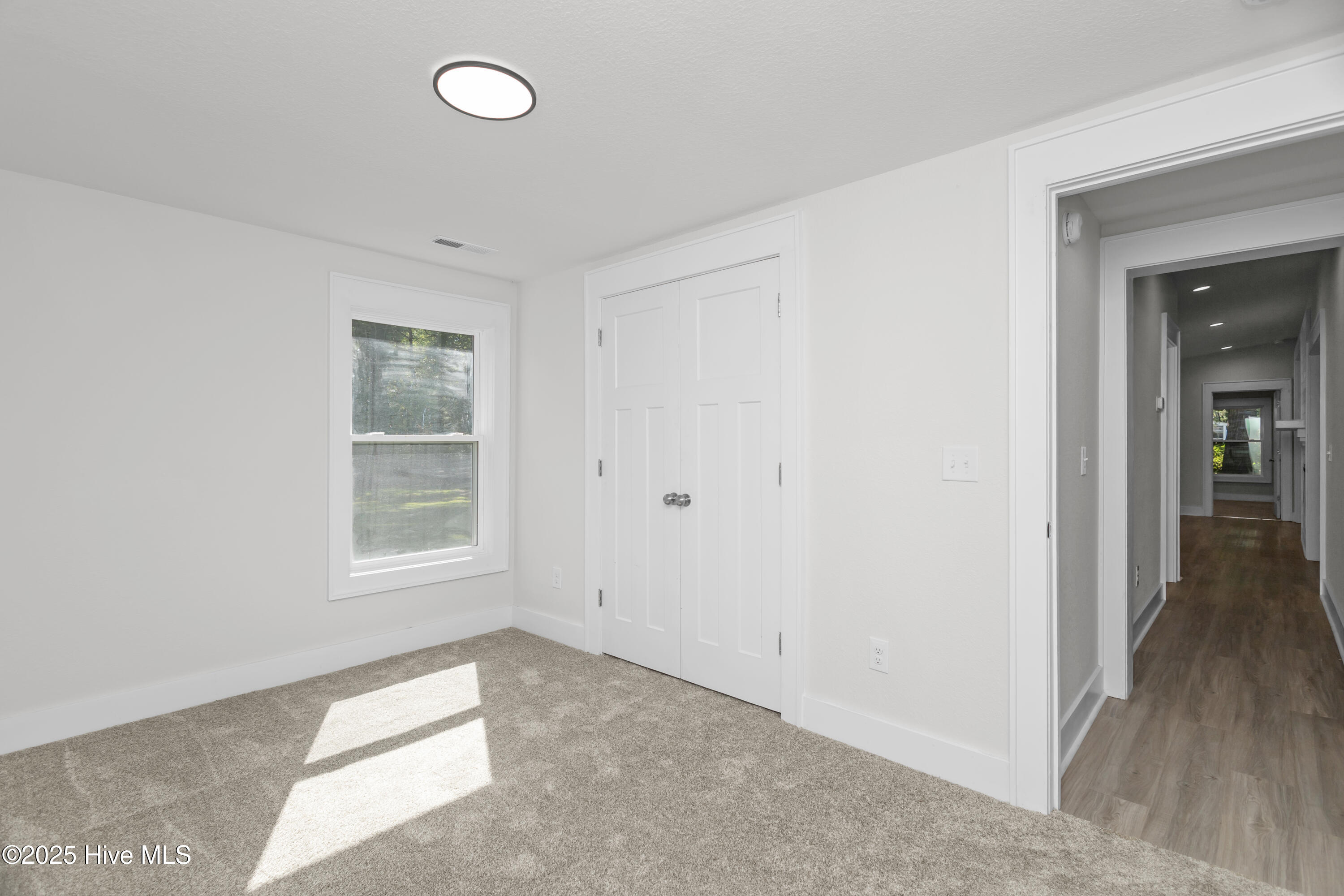 155 Launch Landing Road Moyock, NC 27958 - Photo 34 of 43 40