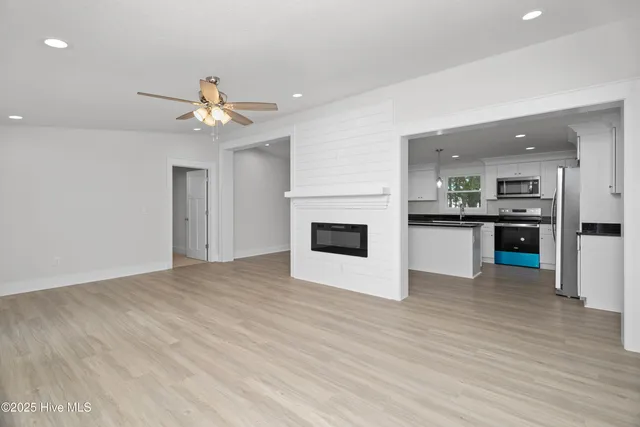 $388,000 | 155 Launch Landing Road, Moyock, NC 27958