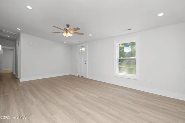 $388,000 | 155 Launch Landing Road, Moyock, NC 27958