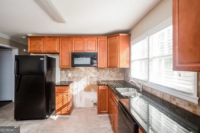 $1,785 | 2134 Elinwood Drive, East Point, GA 30344