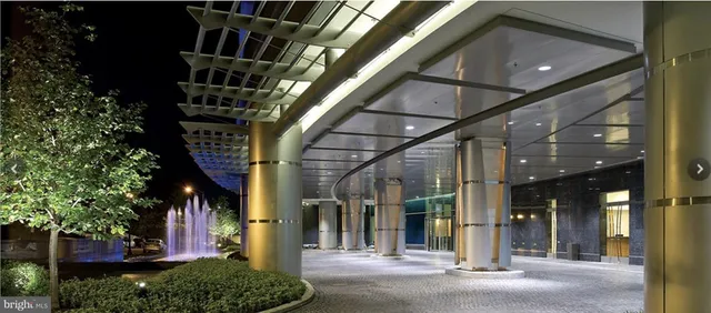 $1,470,000 | 1881 North Nash Street, Unit 210, Arlington, VA 22209