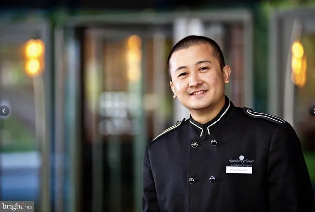 $1,470,000 | 1881 North Nash Street, Unit 210, Arlington, VA 22209