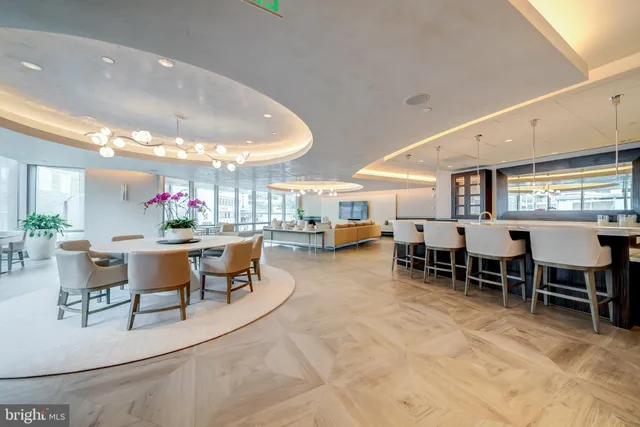 $1,470,000 | 1881 North Nash Street, Unit 210, Arlington, VA 22209