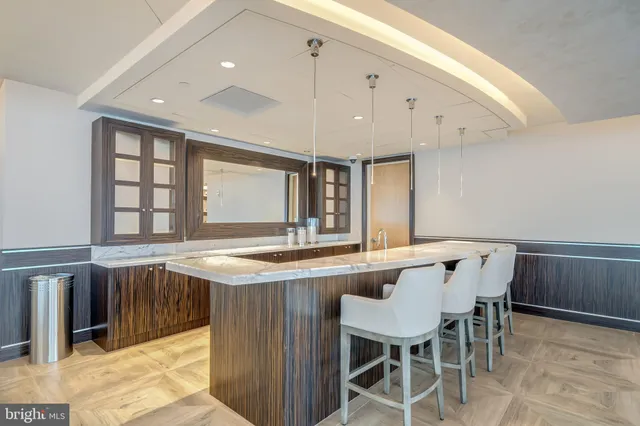 $1,470,000 | 1881 North Nash Street, Unit 210, Arlington, VA 22209