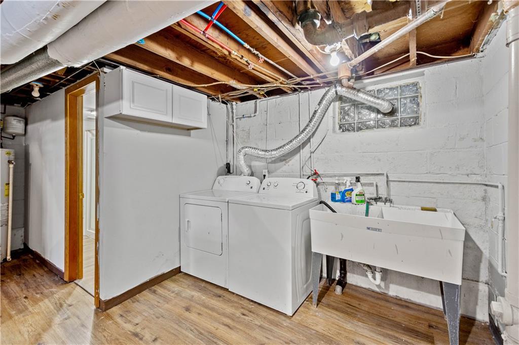 962 Roland Pittsburgh, PA 15221 - Photo 17 of 25 Gallery Image 17