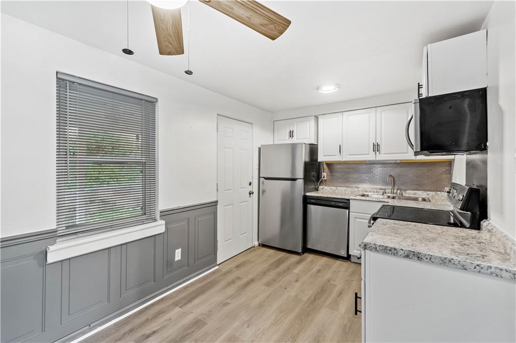 962 Roland Pittsburgh, PA 15221 - Photo 8 of 25 Gallery Image 8